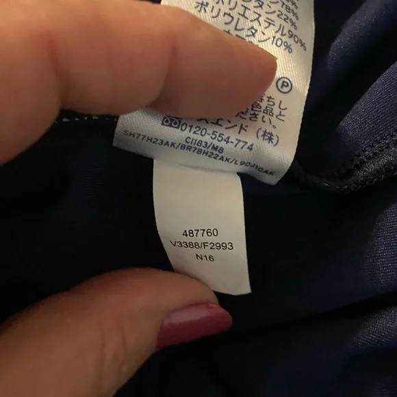 Lands' End Scoop Neck Tugless-Tank One-piece Swimsuit in Paisley & Flowe… - Picture 9 of 10